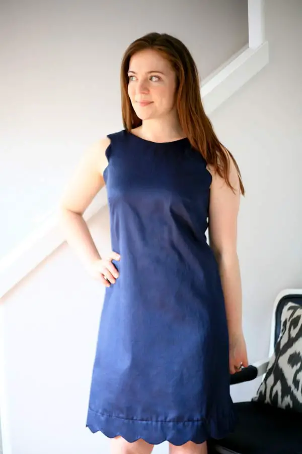 DIY : une robe droite à bords festonnés