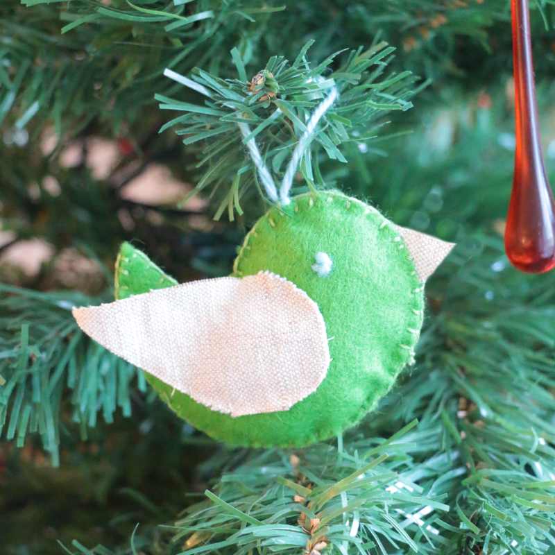 oiseau-noel-green image Décoration de noël en feutrine - oiseau