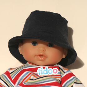 Chapeau de poupée
