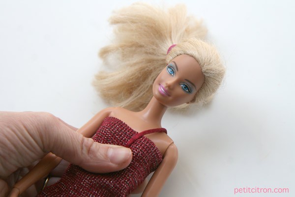Robe moulante pour Barbie - étape n°4