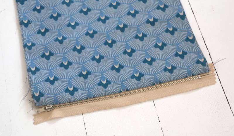 pochette trapeze couture zip1 endroit