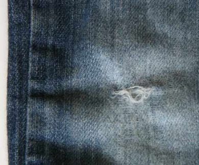 tour-genou-jeans