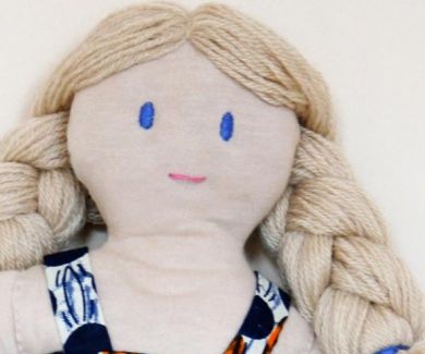 yeux-brodes-poupee