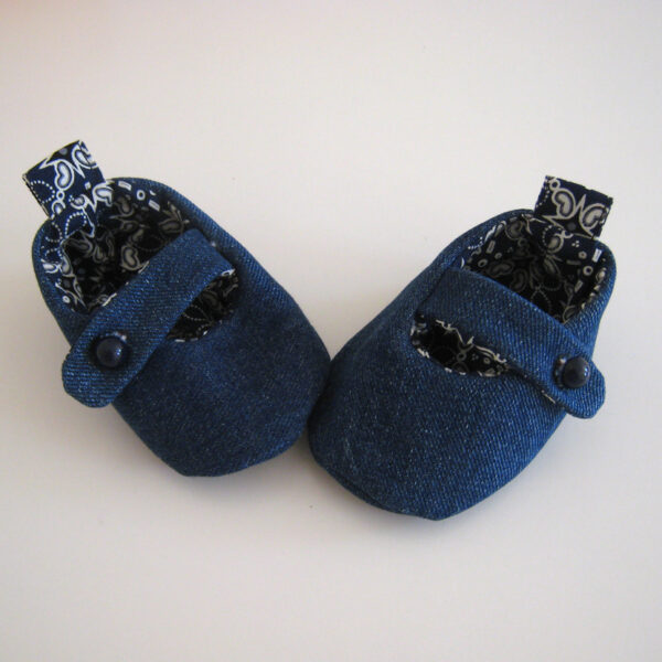 Patron de ballerines à brides bébé