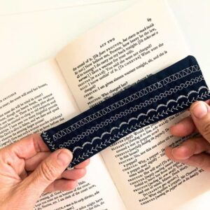 DIY marque-page avec des points décoratifs