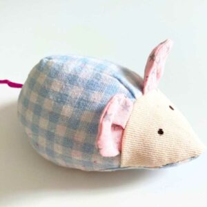 souris porte epingles