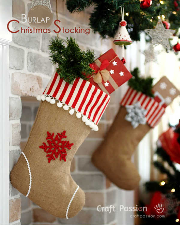 Lot De 4 Chaussettes De Noël En Toile De Jute 30x20 Cm - Déco Cheminée Et Sapin