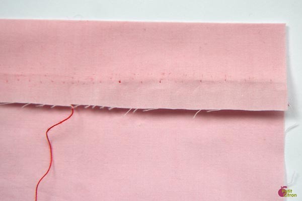 Le point d&rsquo;ourlet de couturière (à la main)