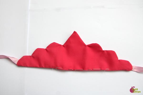 couronne retourner fermer