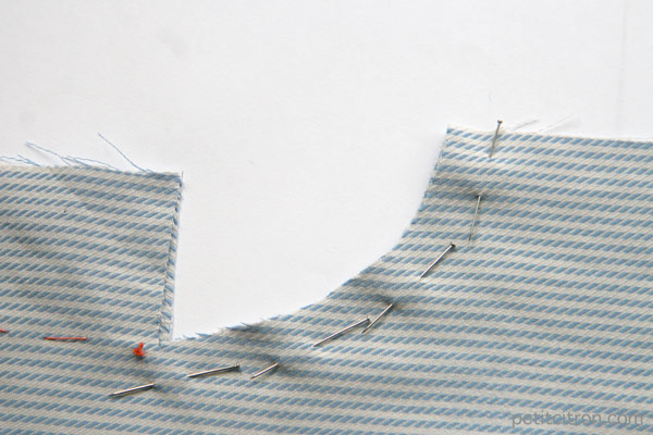 short-calec%cc%a7on-epingles-sous-fente