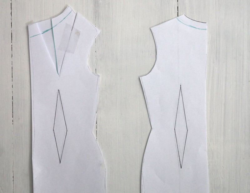 robe plissee encolure decolleter petitcitron