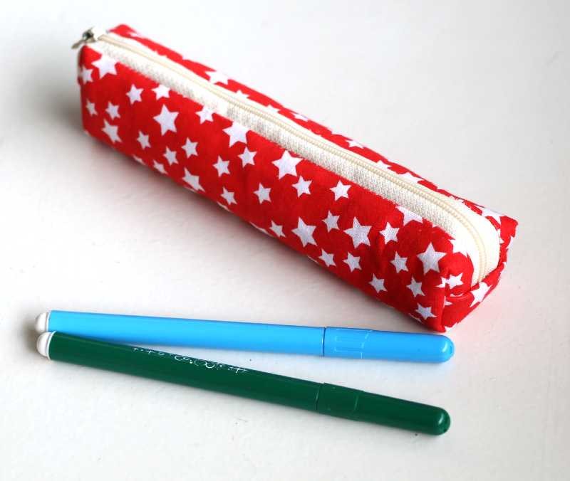 trousse etoiles carree