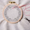 grille de broderie: couronne romantique