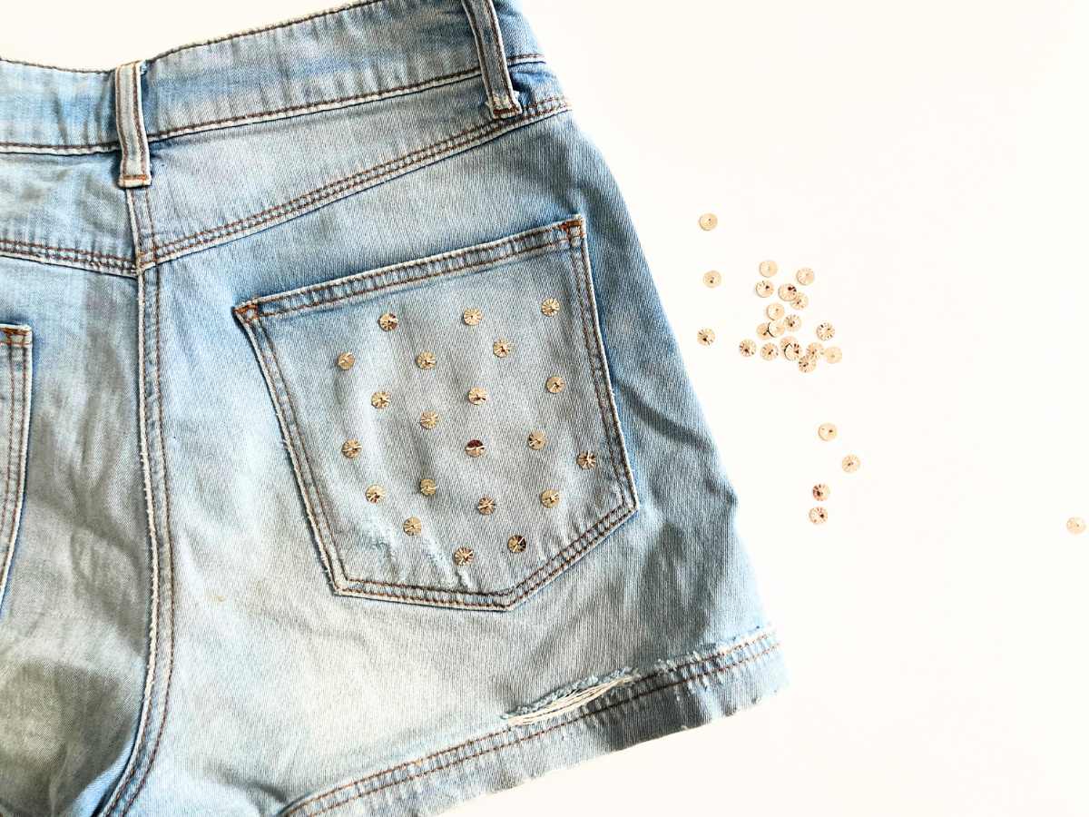 Comment coudre des paillettes ou sequins à la main : transformez vos créations en bijoux
