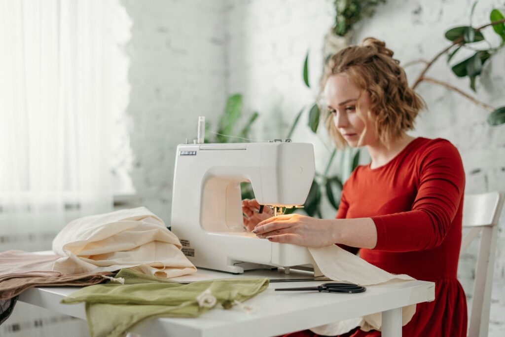 Les erreurs fréquentes quand on suit un tuto couture en ligne