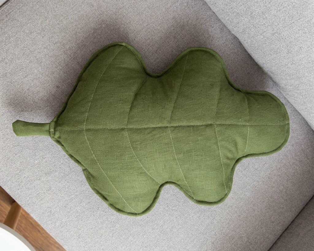 coussin feuille verte